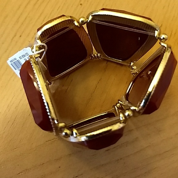 NWT Bold & Beautiful Bracelet - NY Company - Picture 4 of 7